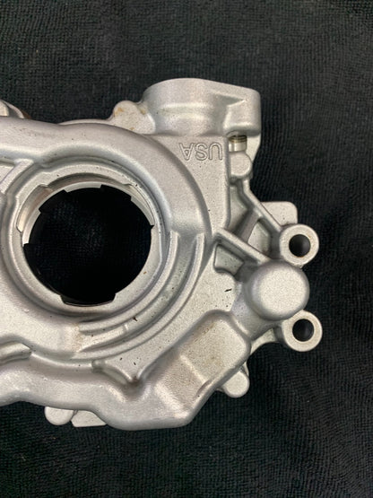 2011-2013 Dodge Charger Scat Pack 392 6.4l Genuine OEM Oil Pump 5038398AE