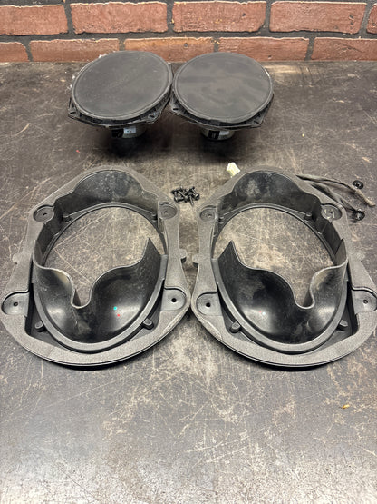Harman Kardon Speaker Pair with Plugs and Mounting Brackets