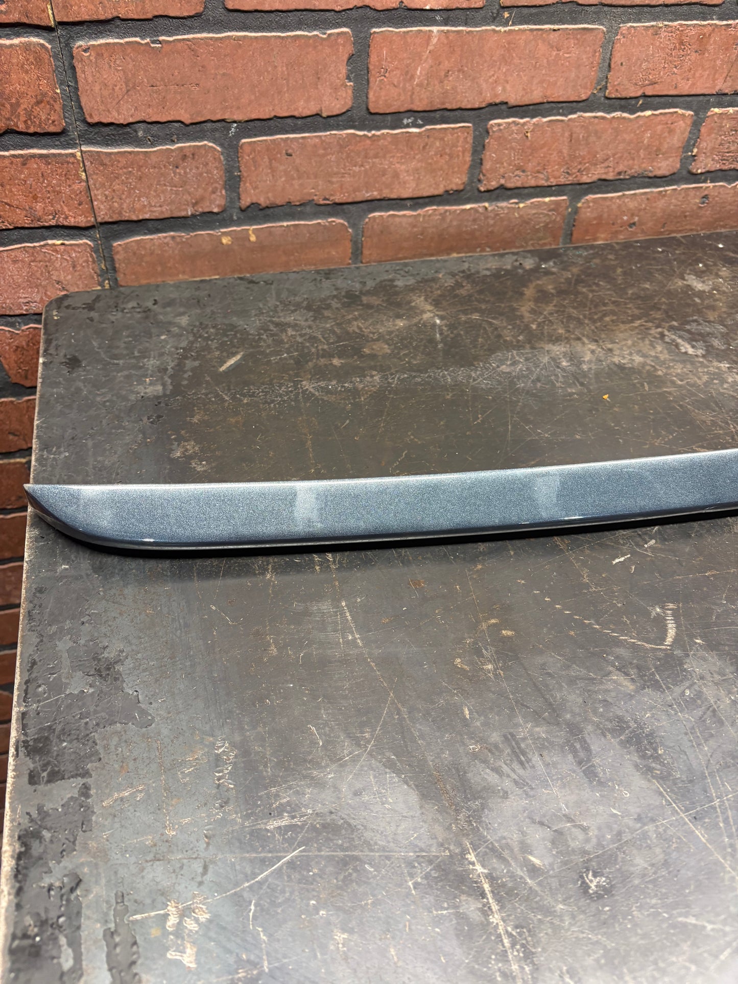 05-10 Chrysler 300C SRT8 Rear Trunk Spoiler Lip PBM OEM