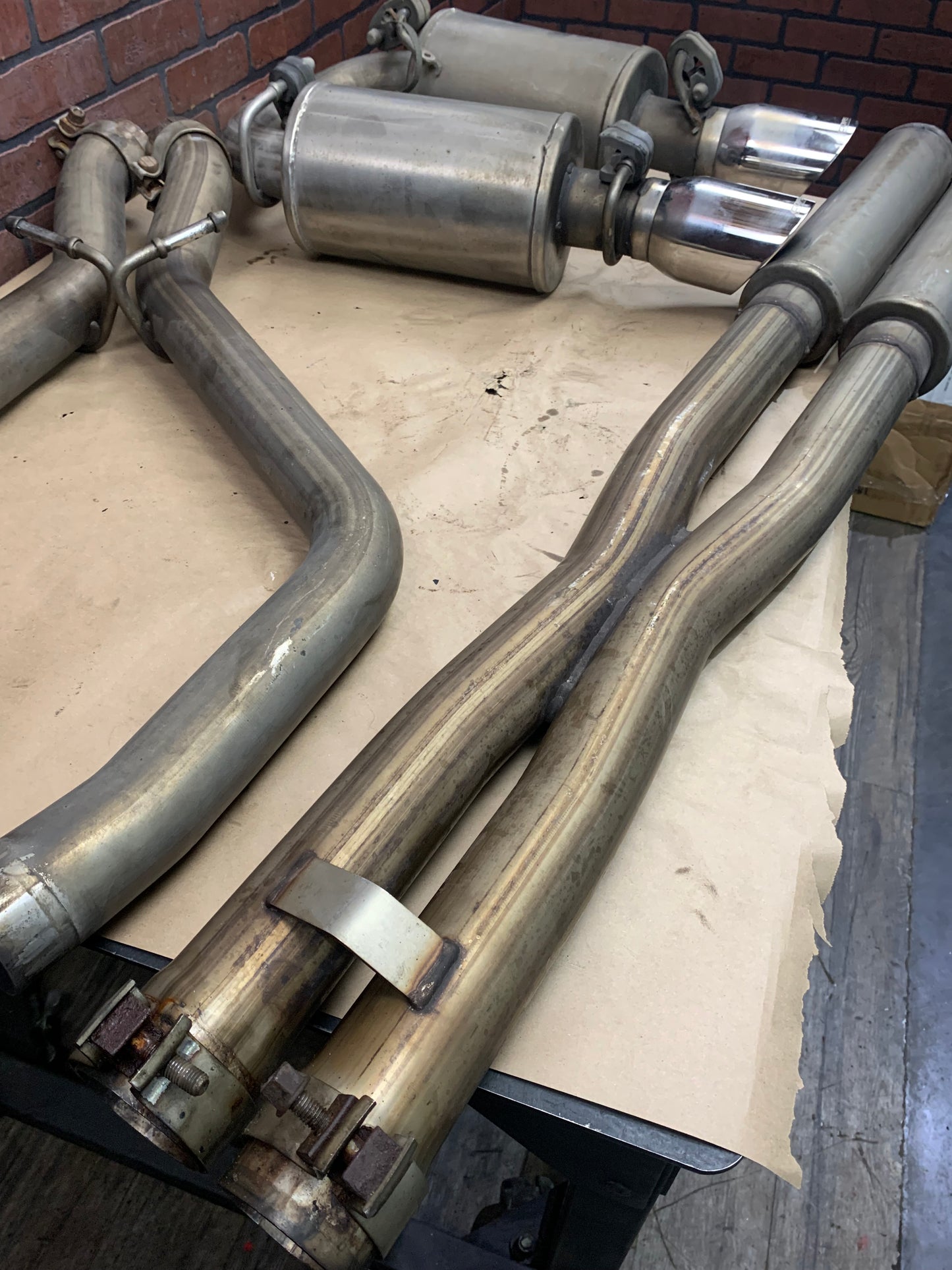 Used Charger 300 SRT8 6.1L Hemi Corsa Cat Back Exhaust X Pipe Mufflers