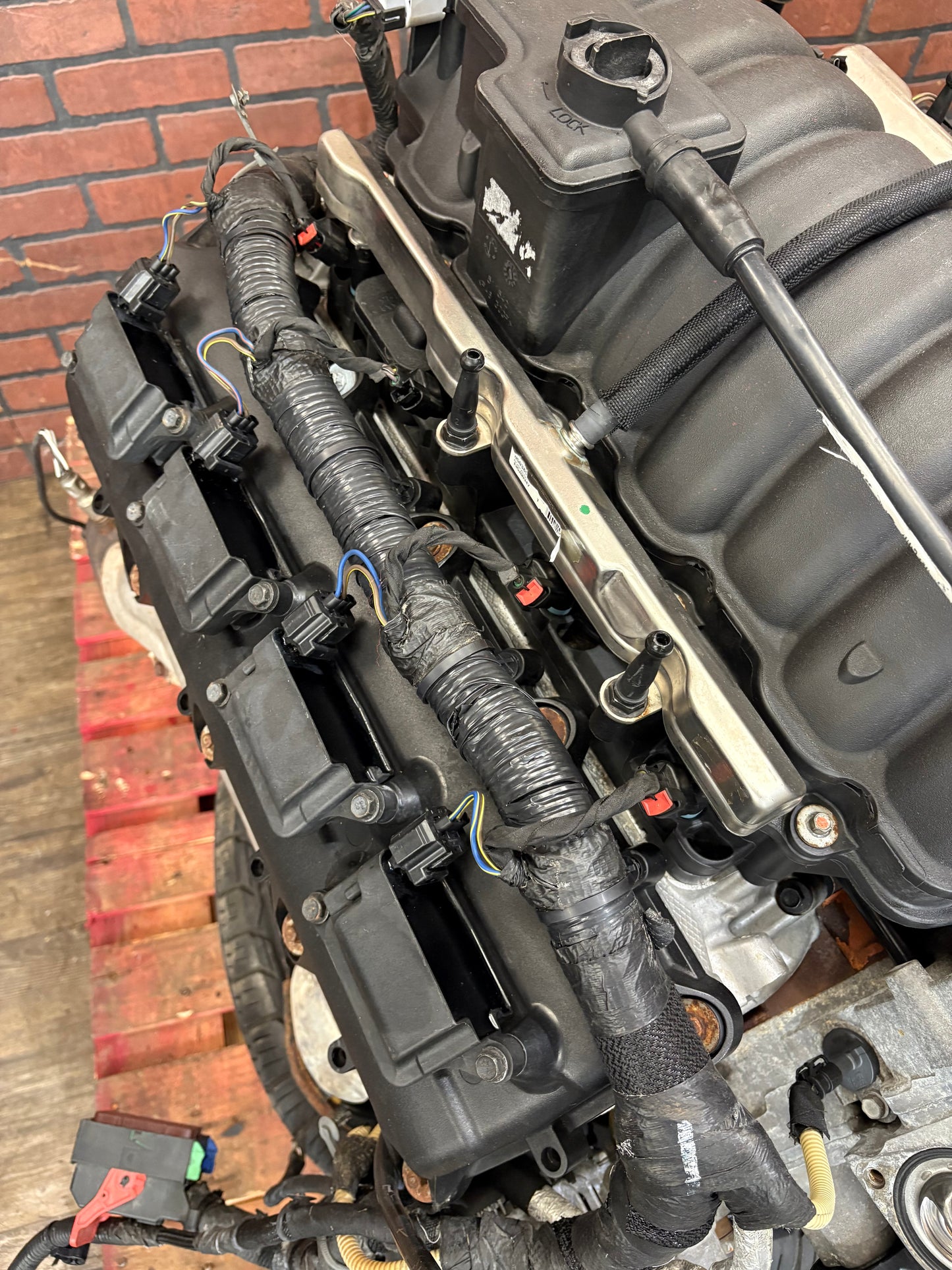 OEM 2012 WK2 Jeep Grand Cherokee SRT8 6.4L Hemi 392 Engine Leakdown Tested 110k