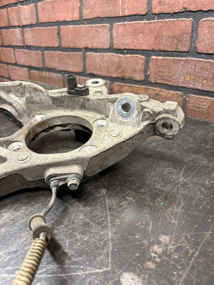 11-23 Charger Challenger SRT Scat Pack Hellcat Rear Right Passenger Spindle Knuckle OEM