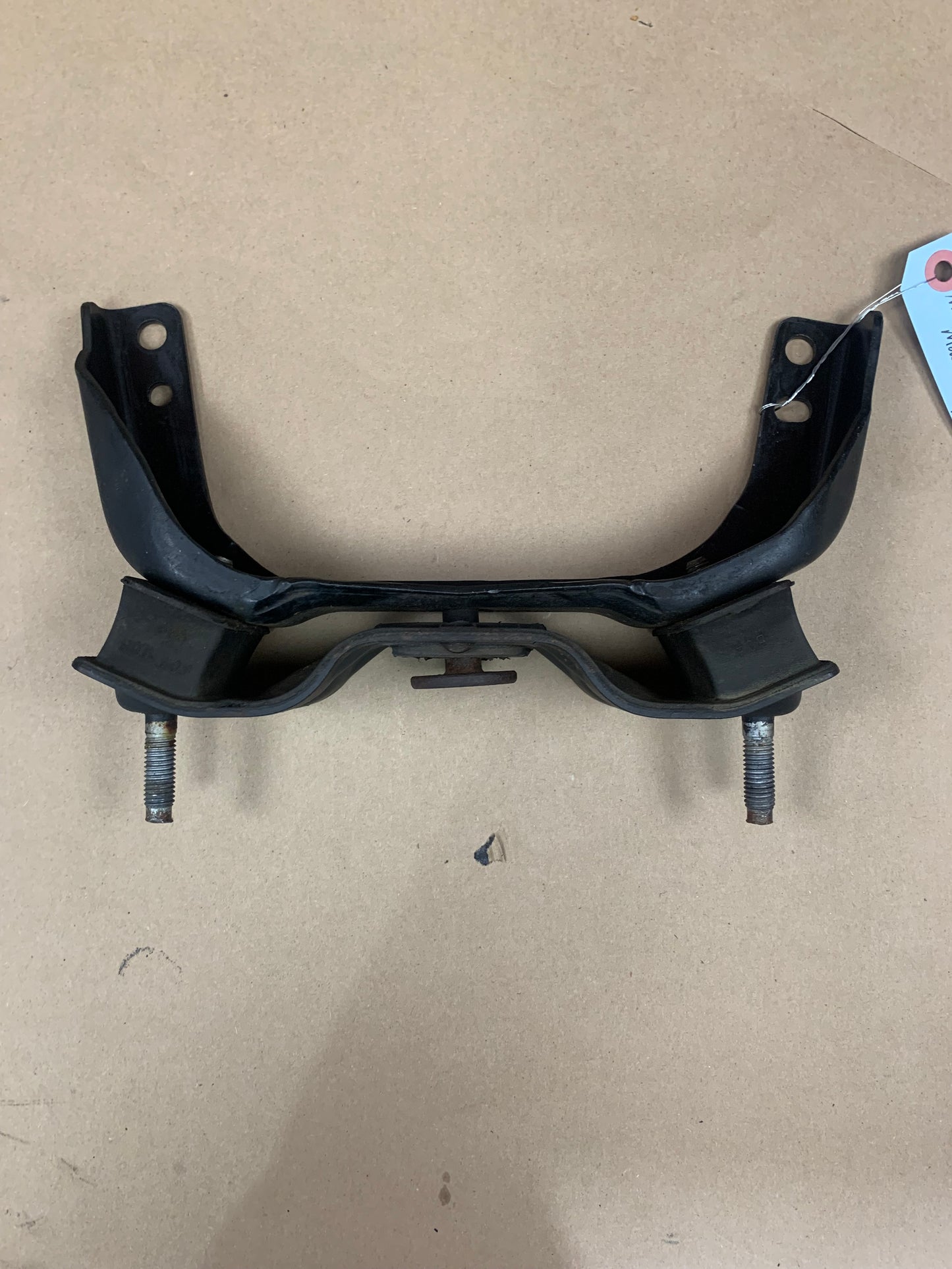 09-23 TR6060 Manual Challenger Transmission Mount and Gearshift Bracket
