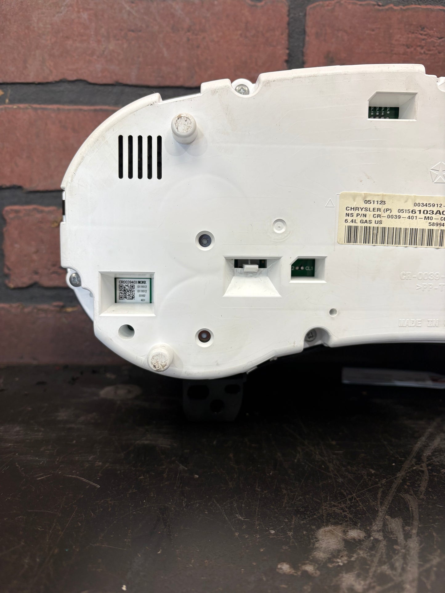 12-13 OEM Jeep Grand Cherokee WK2 SRT8 6.4 180MPH Speedometer Gauge Cluster 110k