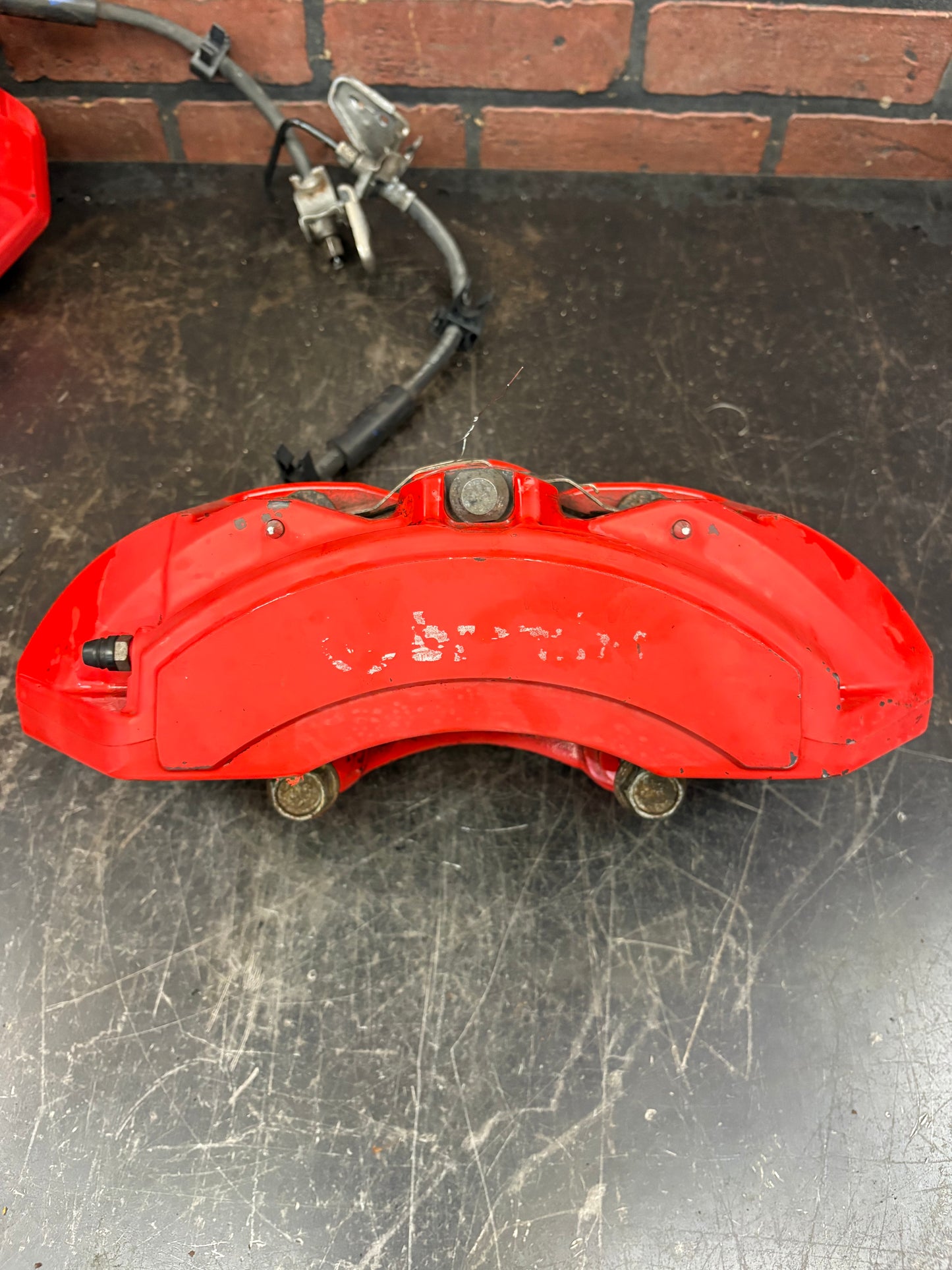 WK2 Jeep Grand Cherokee SRT 6 Piston Brembo Brake Caliper Pair OEM