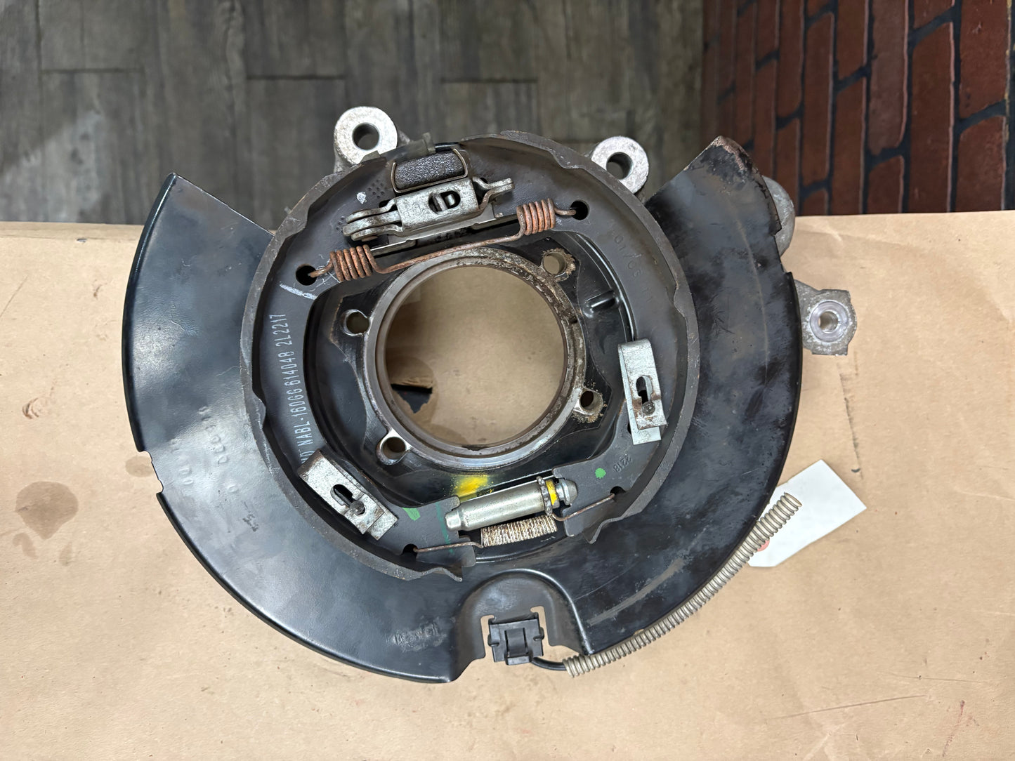 05-14 Charger Challenger 300 SRT8 Passenger Rear Knuckle