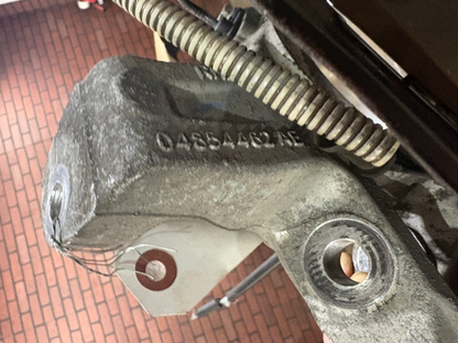 05-14 Charger Challenger 300 SRT8 Passenger Rear Knuckle