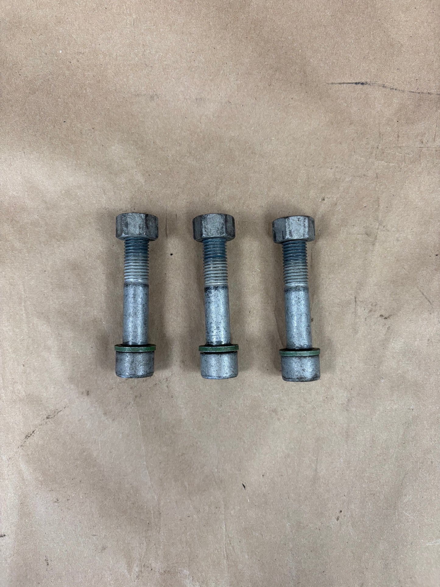 05-14 Charger Challenger 300 Nag1 AT to Driveshaft Bolt Kit OEM