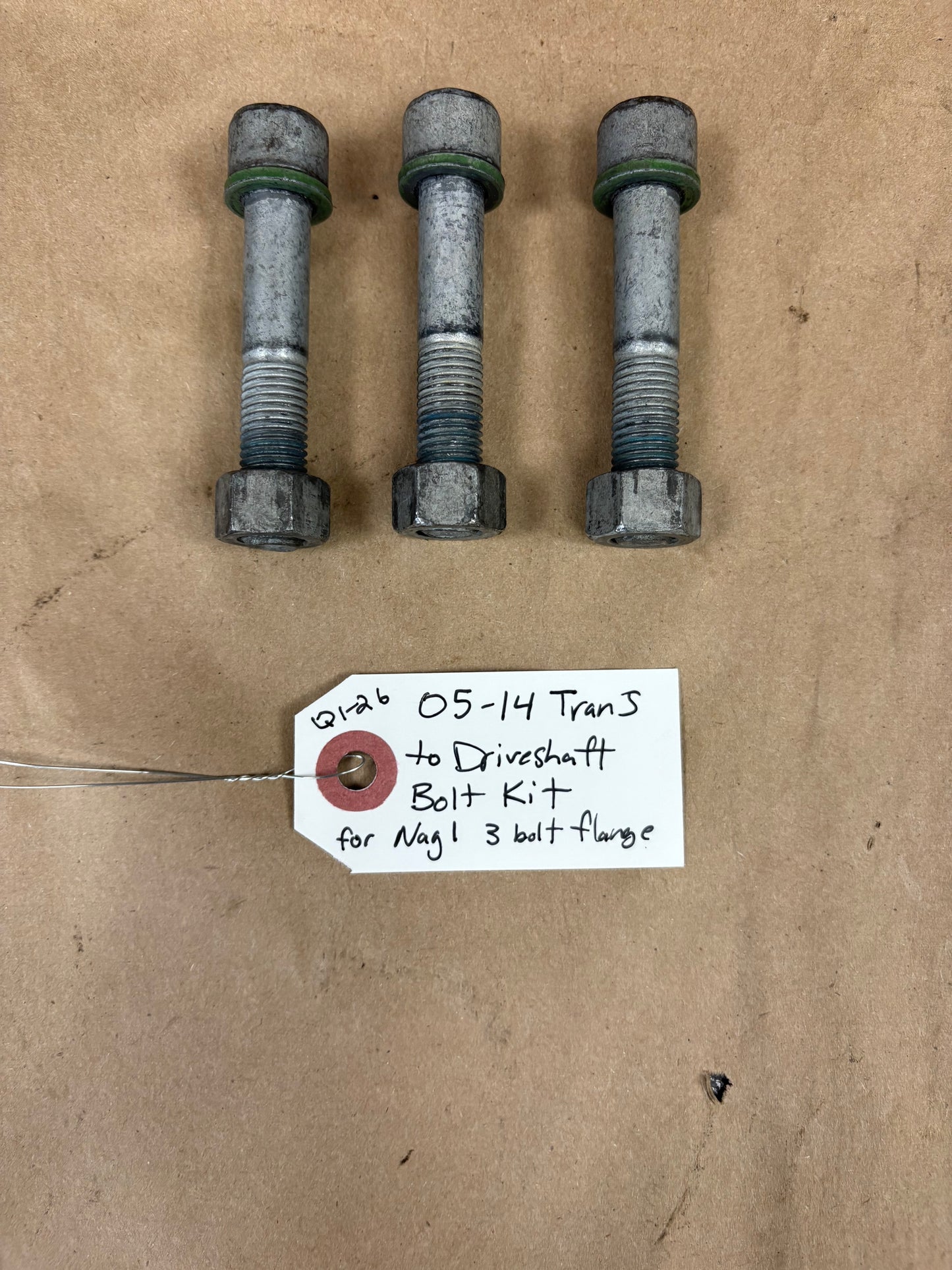 05-14 Charger Challenger 300 Nag1 AT to Driveshaft Bolt Kit OEM