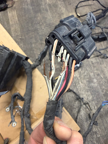 2018 Dodge Challenger Headlamp to Dash Wiring Harness 5.7L 6.4L 68336715AD OEM