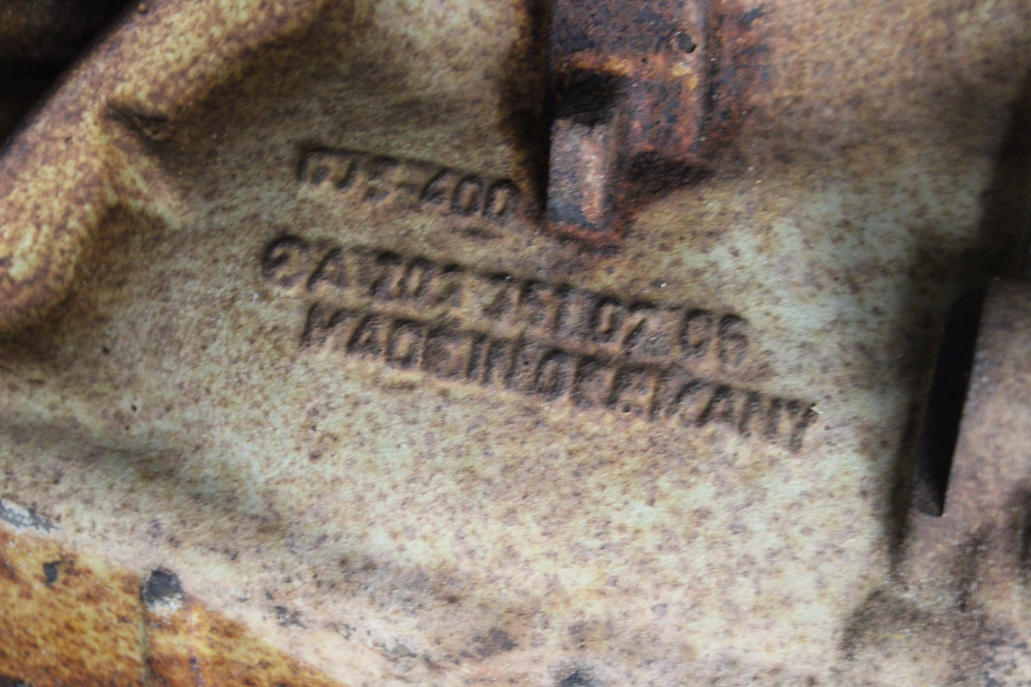 05-08 Chrysler 300 Magnum Charger SRT8 Open Rear Axle Differential Carrier 3.06