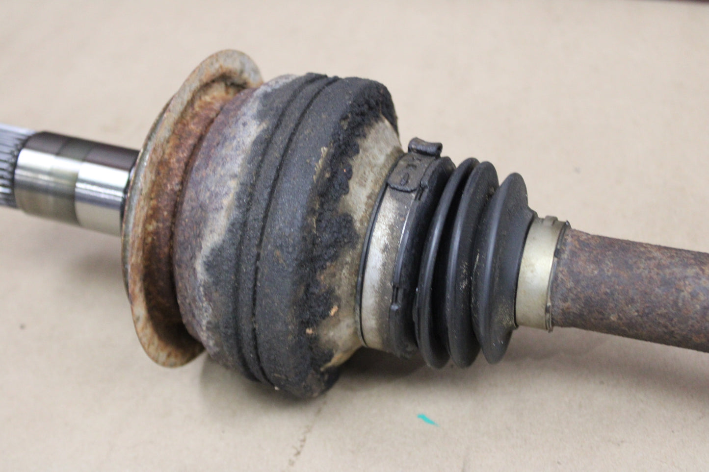 05-08 Dodge Charger Challenger SRT8 6.1L Driver Left CV Axle Half Shaft Assembly