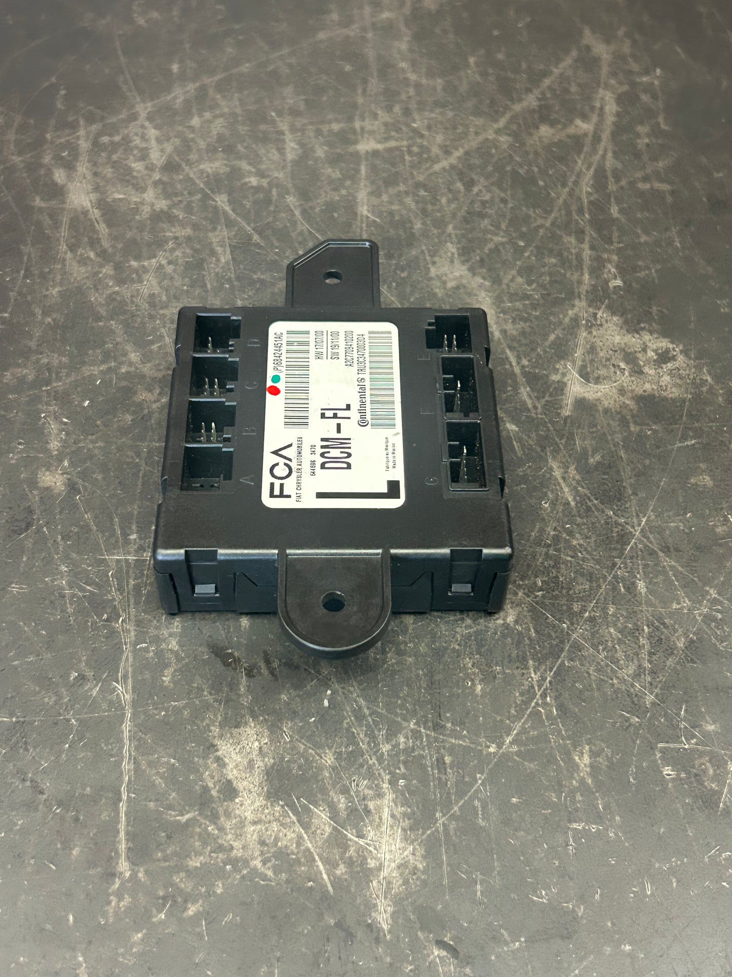 2020-2021 DODGE CHARGER FRONT LEFT SIDE DOOR CONTROL MODULE UNIT OEM 68424451AC