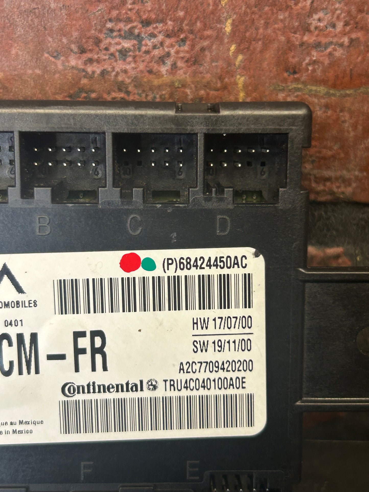 2020 - 2021 DODGE CHARGER FRONT RIGHT SIDE DOOR CONTROL MODULE OEM 68424450AC