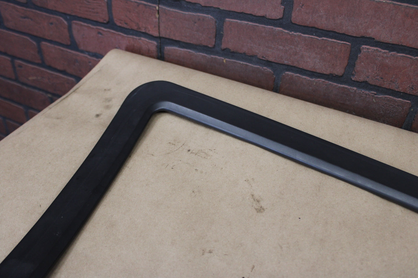 06-10 Dodge Charger Driver Left Interior Door Window Opening Molding Mopar OEM