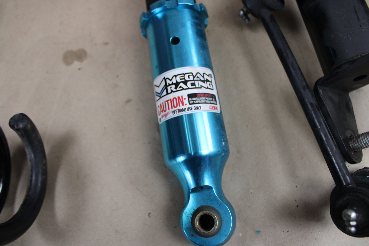 Megan Racing MR-CDK-DC06-EZII Coilovers Shock 2005-10 Dodge Charger Chrysler 300