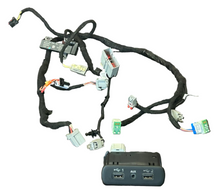 17-23 CHARGER CHALLENGER 300 OEM CENTER CONSOLE USB MEDIA AUX PORT HUB W/ WIRE