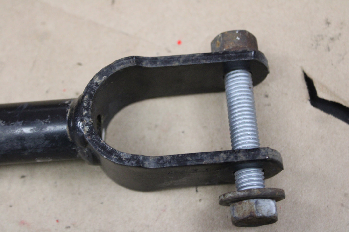 05-10 Challenger Charger 300 Rear Passenger RH Side Suspension Control Arm Set