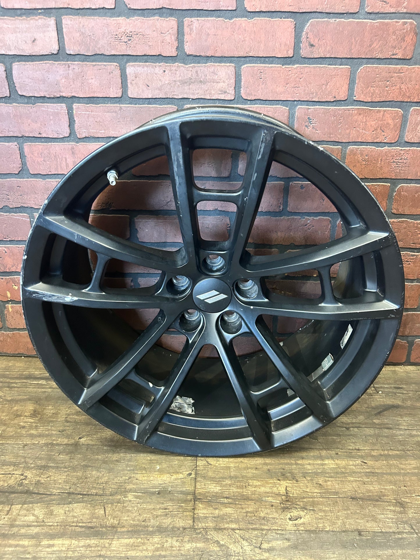 17-23 Dodge Challenger Charger 5 Double Spoke W/ Crossbar Wheel Rim 20x9.5 OEM