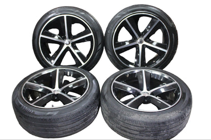 2012 Dodge Challenger SRT8 Aftermarket 20x9 20” Full Wheel Rim Set With Tires