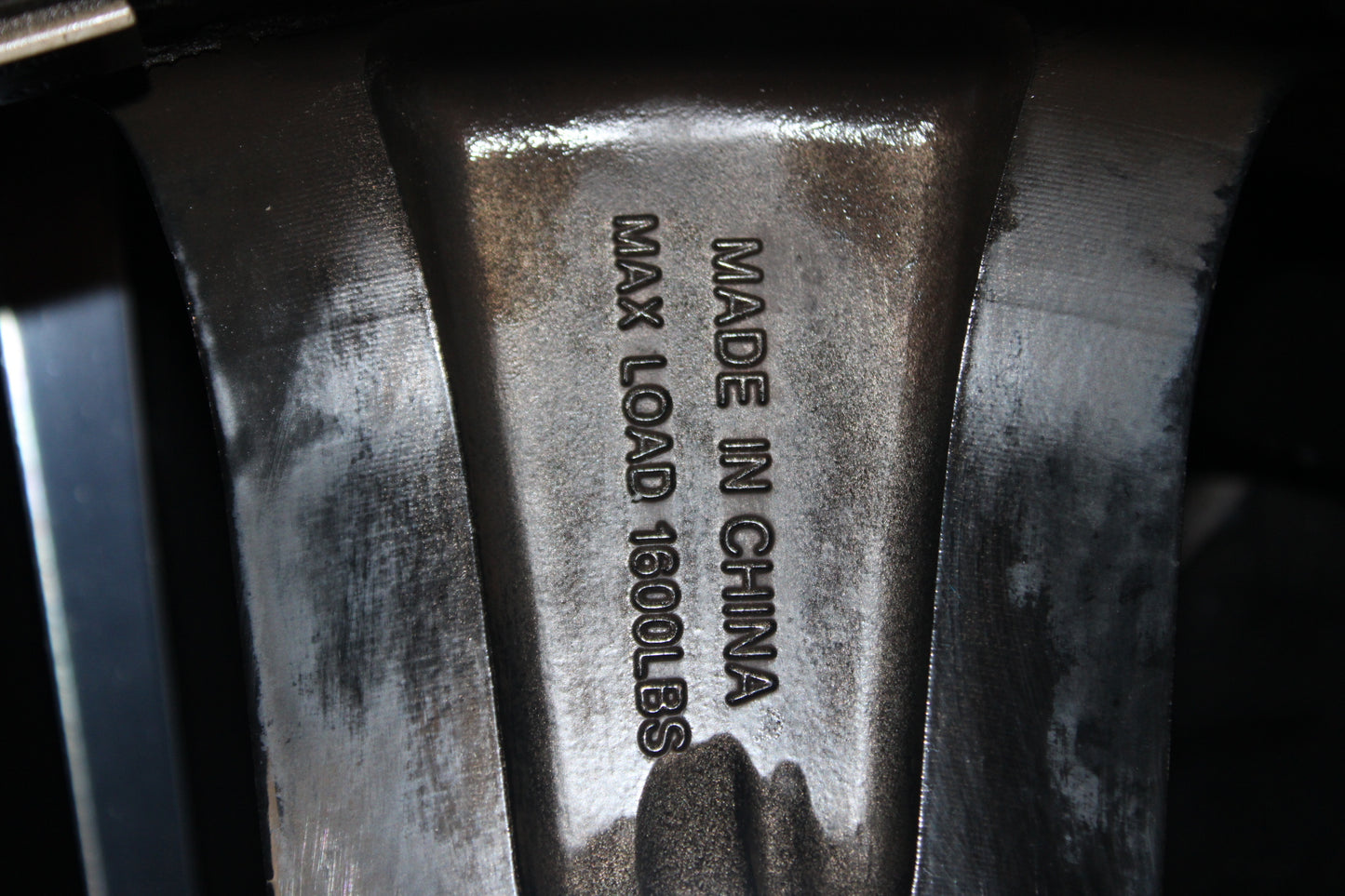 2012 Dodge Challenger SRT8 Aftermarket 20x9 20” Full Wheel Rim Set With Tires