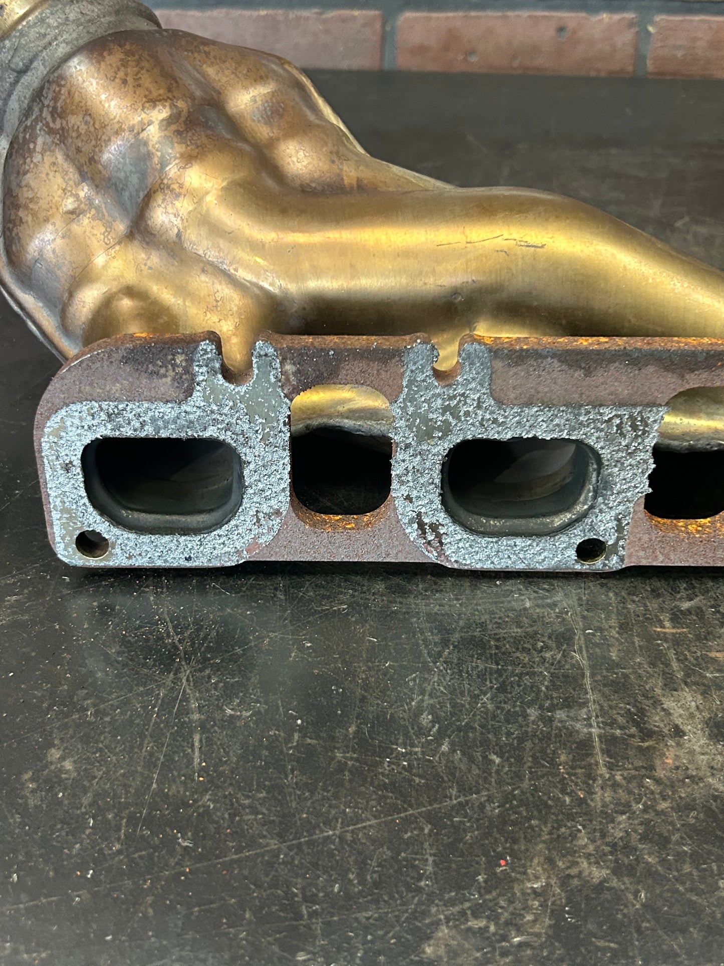 06-14 Challenger Charger 300 SRT8 6.4 6.1 Right Exhaust Manifold 5037633AF OEM