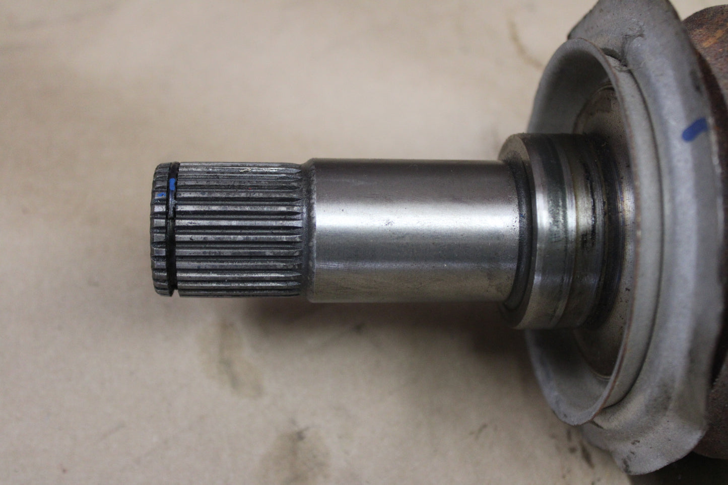 2005-2010 Chrysler 300C SRT8 Rear Driver LH Side Axle Shaft 05037802A