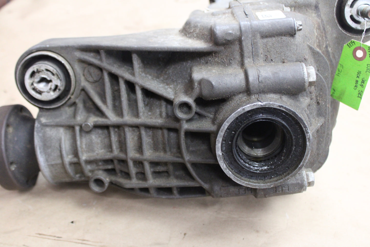 2011-2020 Jeep Grand Cherokee Front Differential Carrier Assembly OEM