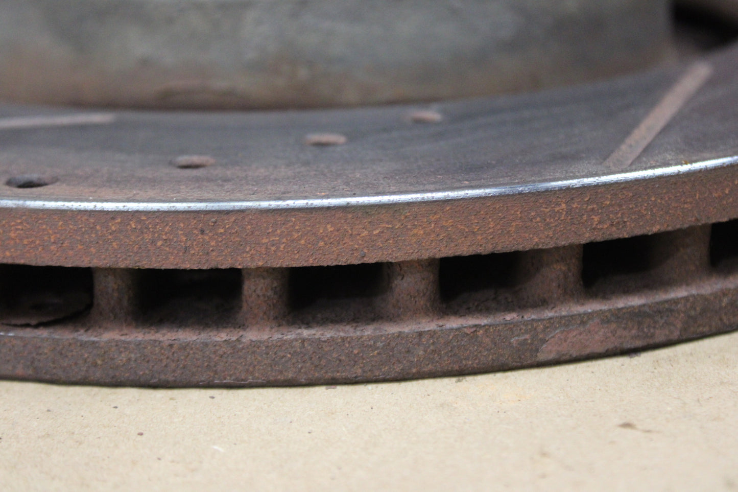 2006-2010 Jeep Grand Cherokee SRT8 Front Brake Rotor Pair Left Right Brembo OEM