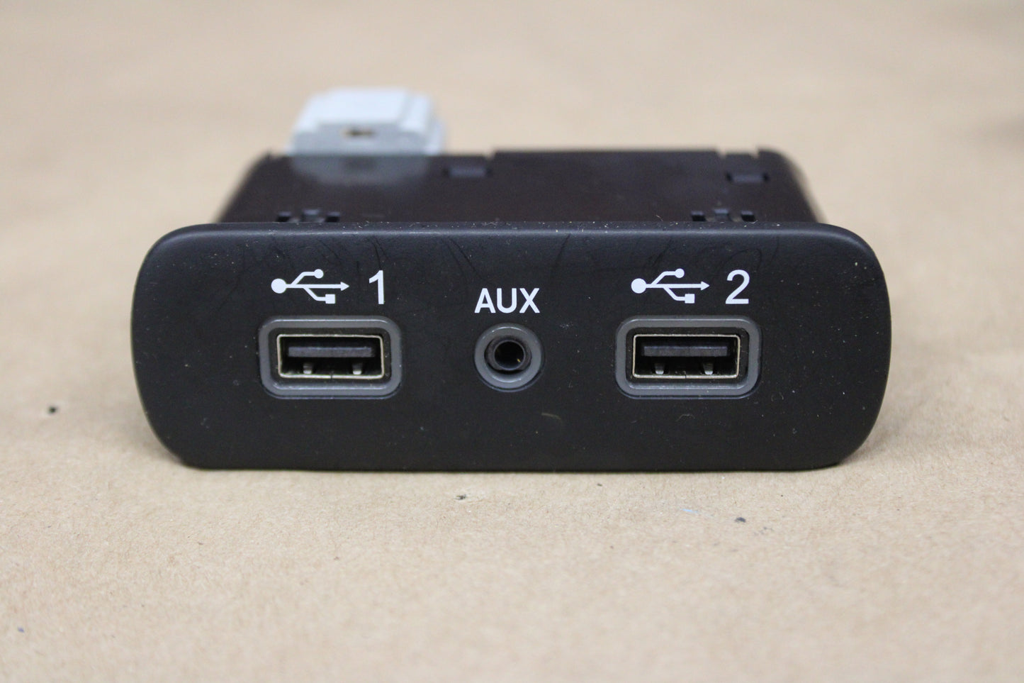 15 - 23 DODGE CHARGER CENTER CONSOLE LID LEATHER ARMREST WIRING USB PORT KIT OEM