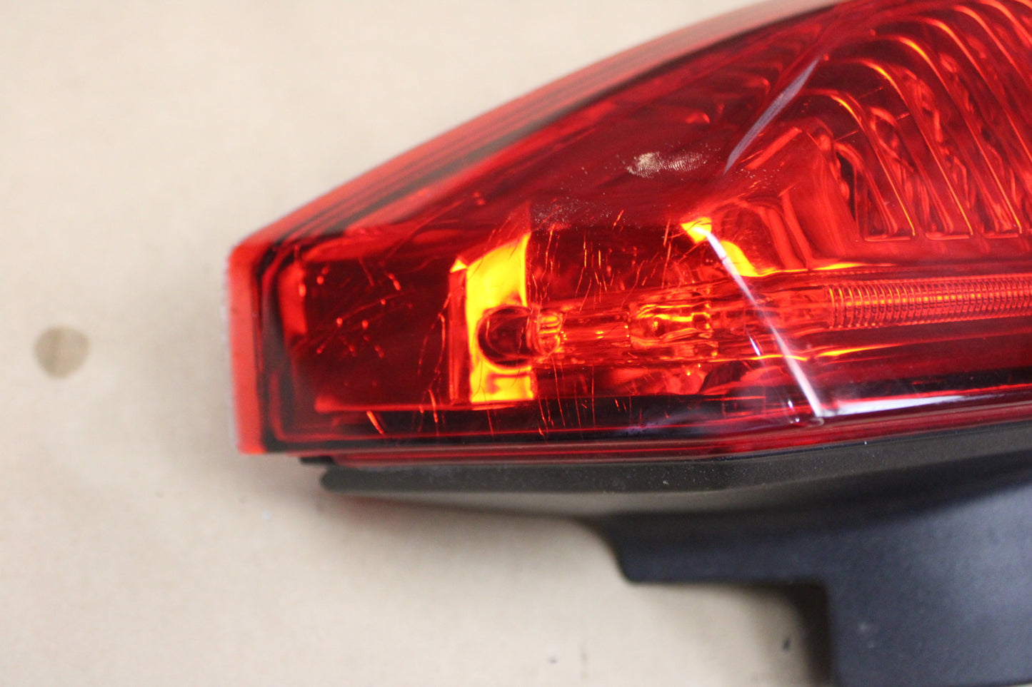 08-14 Escalade Cadillac CTS Rear Right Taillight Tail Light Lamp OEM 22806054