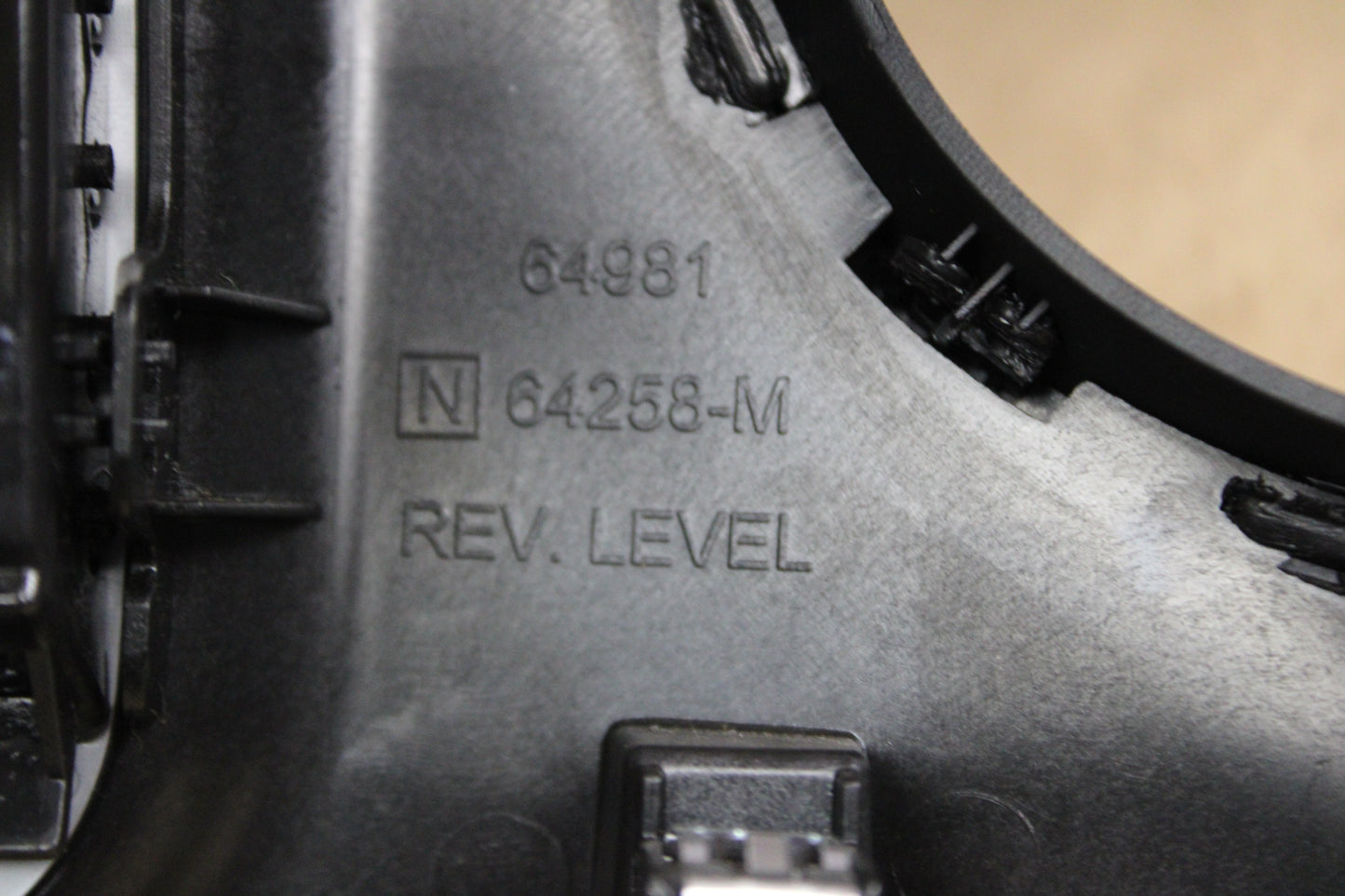 15-23 DODGE CHARGER FRONT DASH SPEEDOMETER RADIO BEZEL TRIM W/ VENTS OEM