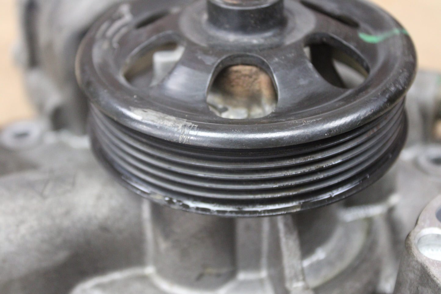 11-24 Dodge Jeep Chrysler Engine Coolant Water Pump 5.7 6.4 05038677AA