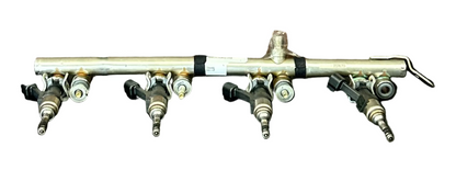 2015-2020 GMC Yukon Denali Passenger Right 6.2 Fuel Rail Pipe Injector 12658038