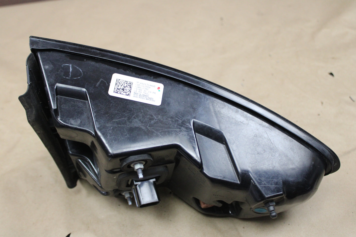 15-23 Dodge Charger Outer Tail Light Brake Lamp Right Passenger Side 68213144AD