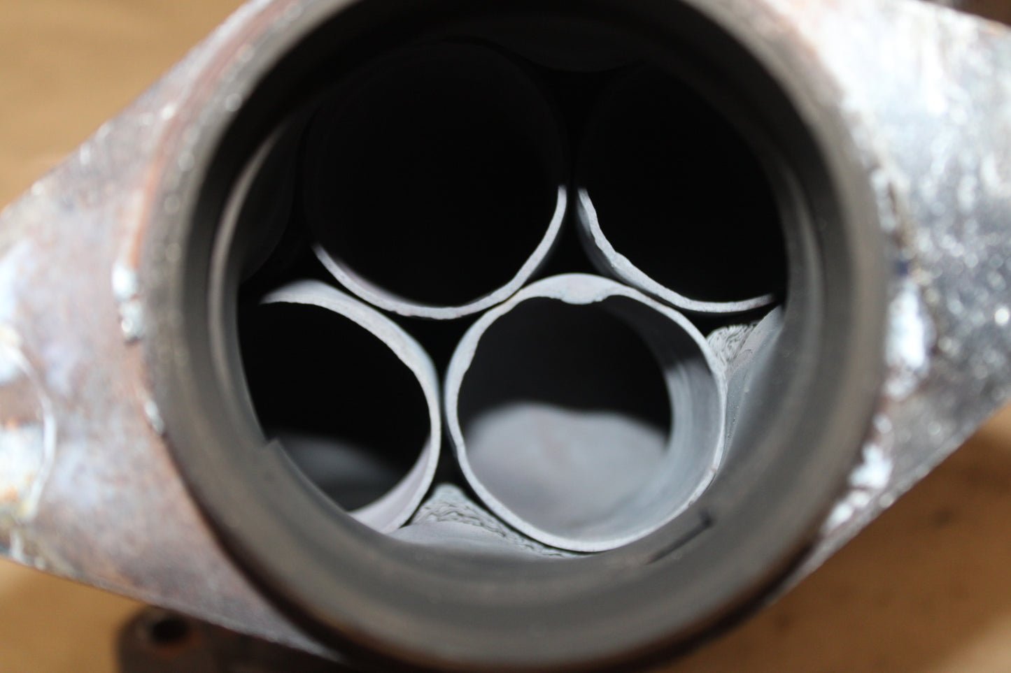 06-14 Challenger Charger 300 6.4 6.1 Passenger RH Exhaust Manifold 5037632AF