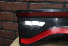2015 - 2023 DODGE CHARGER TRUNK LID CENTER TAILLIGHT TAIL LIGHT LAMP OEM