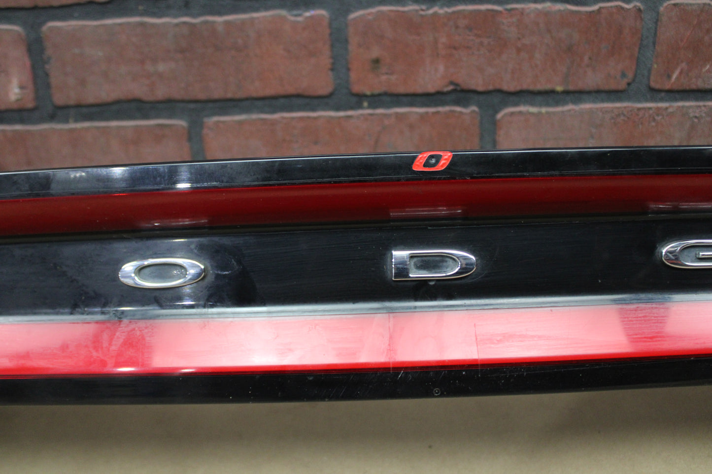 2015 - 2023 DODGE CHARGER TRUNK LID CENTER TAILLIGHT TAIL LIGHT LAMP OEM