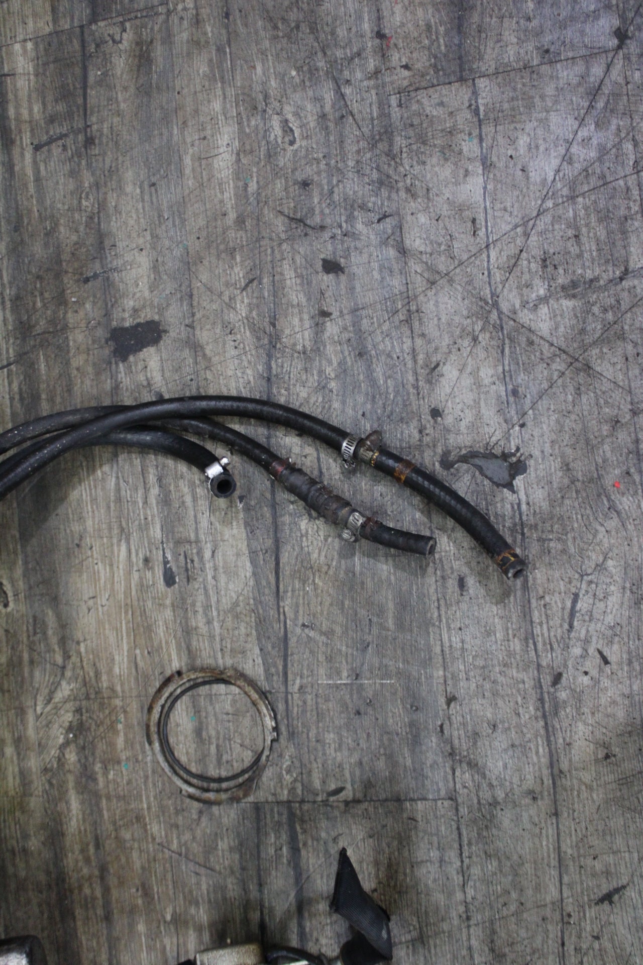 1982-1986 Chevrolet Chevy C10 Fuel Tank Kit Assembly