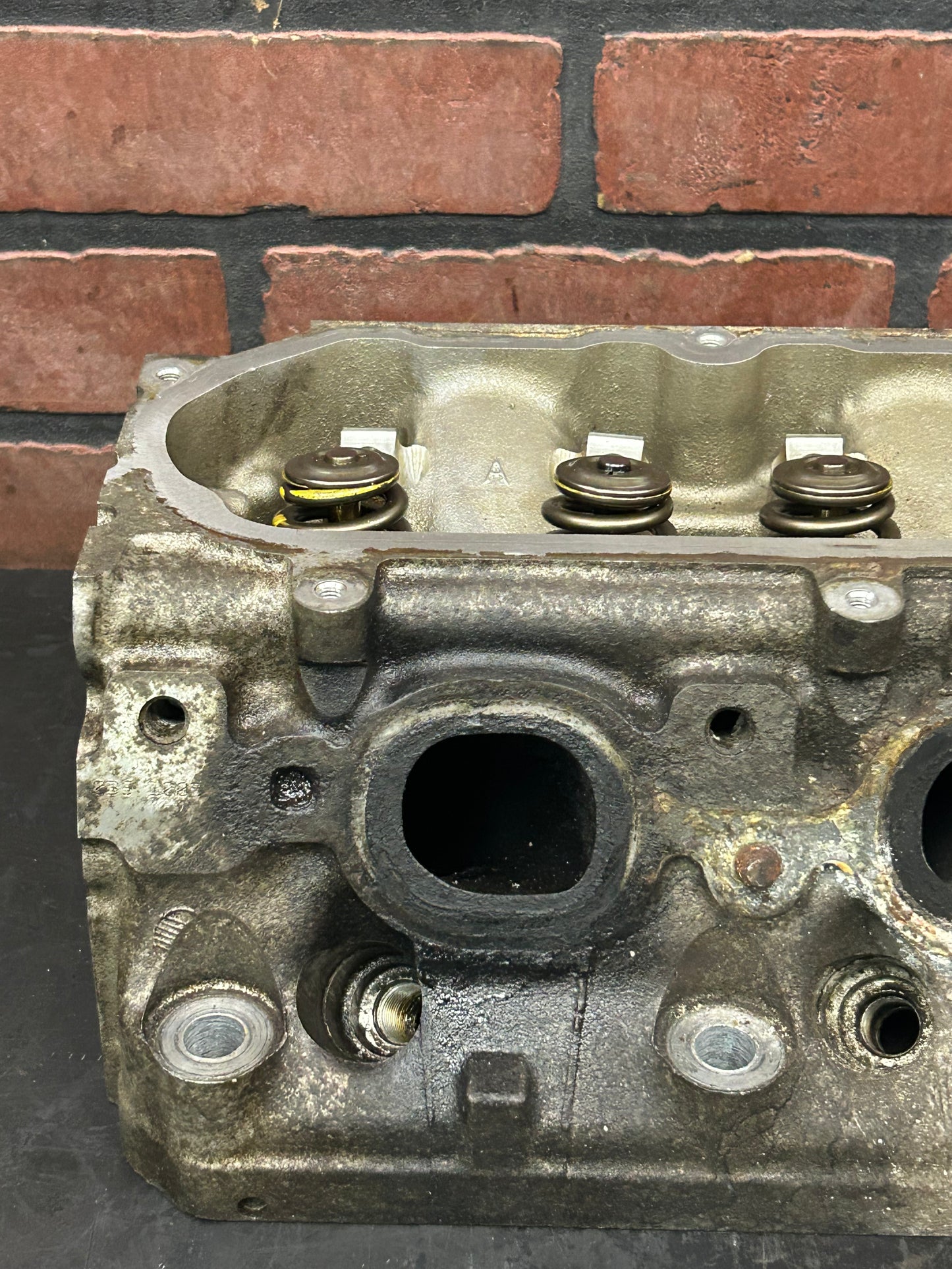 GM Chevy GMC Chevrolet LT1 L86 6.2L GEN V Single Cylinder Head 12620549 OEM