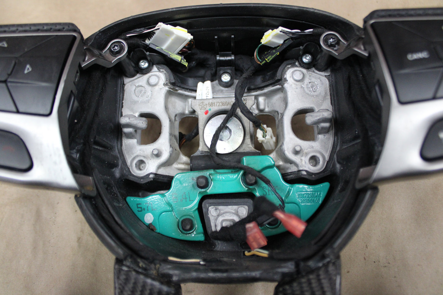 2015-2023 DODGE CHARGER CHALLENGER CARBON FIBER STEERING WHEEL ASSEMBLY