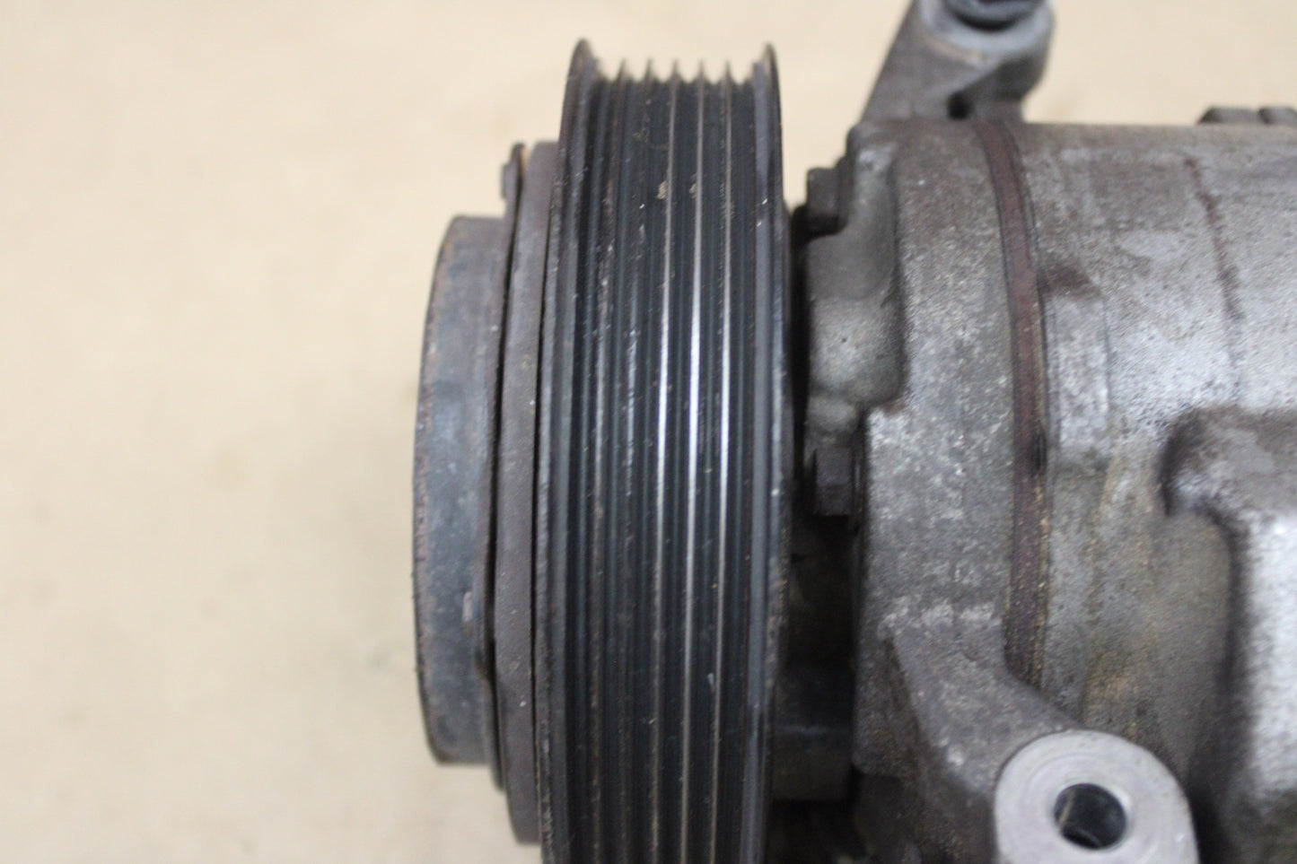 11-21 DODGE CHALLENGER SRT8 OEM AIR CONDITIONING A/C COMPRESSOR