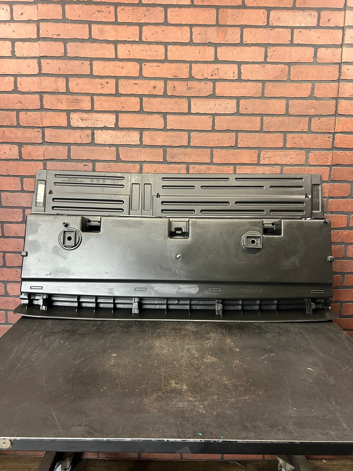 2015-2020 TAHOE YUKON ESCALADE REAR TUNK FLOOR CARGO STORAGE COMPARTMENT OEM