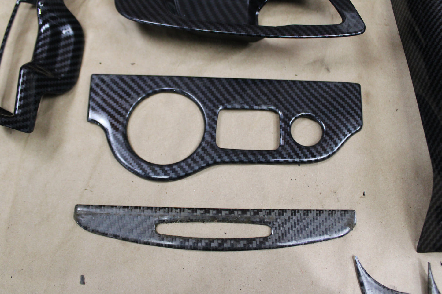 Dodge Charger 15+ Carbon Fiber Interior Steering Center Console Decor Trim Kit