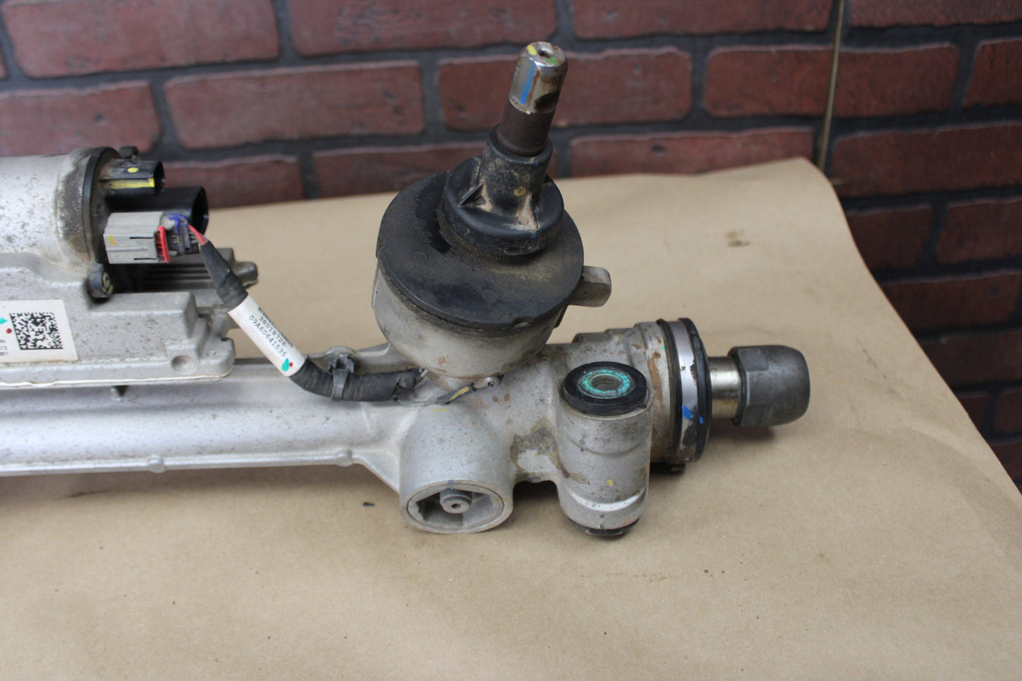 16-23 CHALLENGER CHARGER 6.4L POWER STEERING MOTOR RACK & PINION OEM