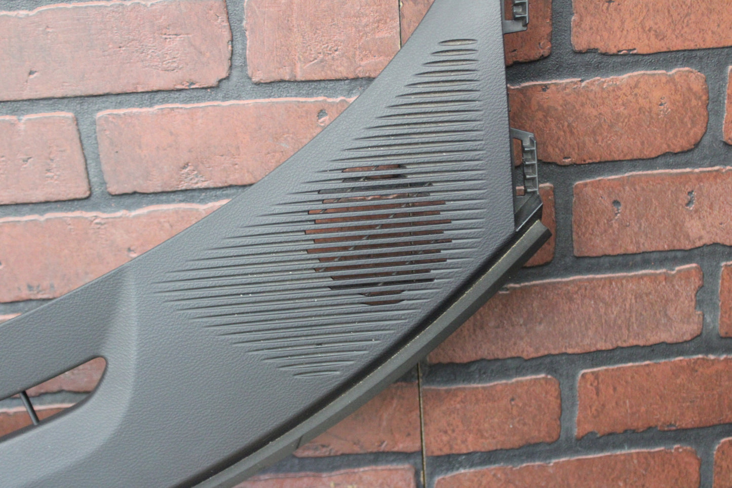 15-23 DODGE CHALLENGER DASH DEFROSTER GRILLE PANEL OEM 5LA14DX9AD