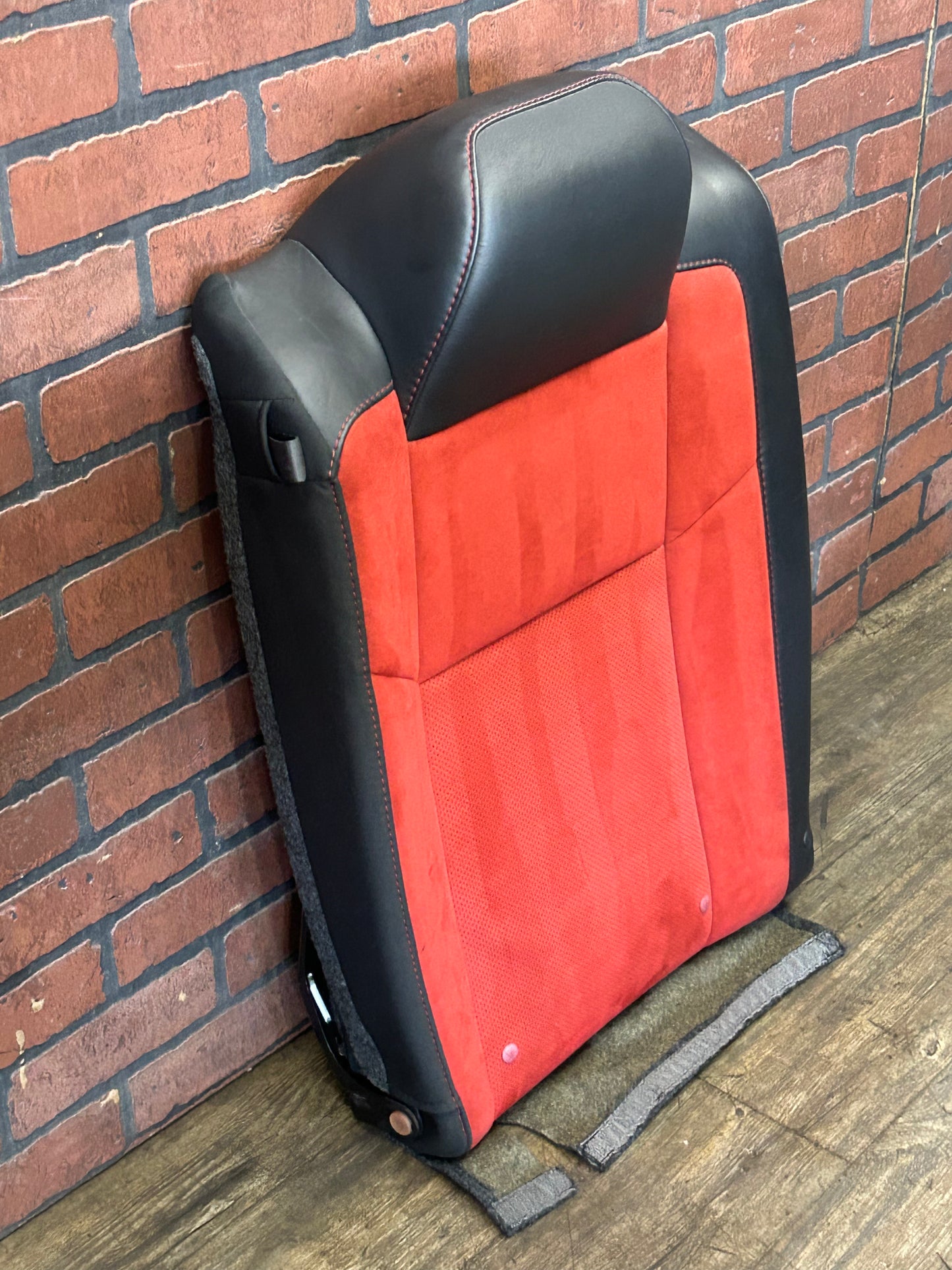 15-23 Dodge Challenger Black Leather Red Suede Rear Passenger RH Seat Back OEM