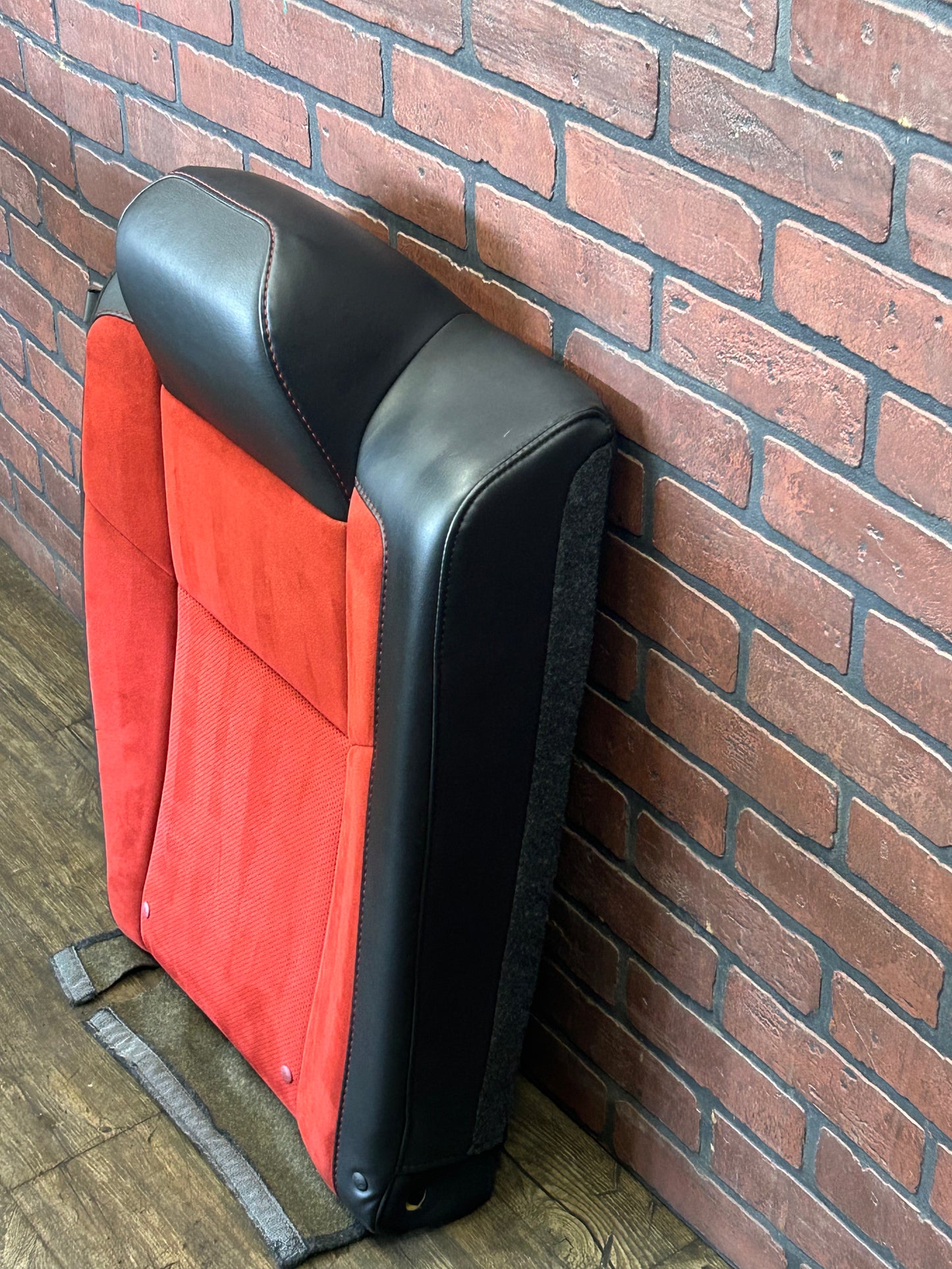 15-23 Dodge Challenger Black Leather Red Suede Rear Passenger RH Seat Back OEM