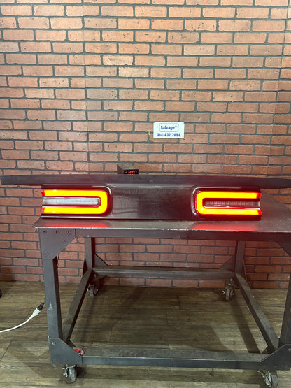 2015-2023 Dodge Challenger Center Tail light Backup Lamp 68195784AE *TESTED OEM