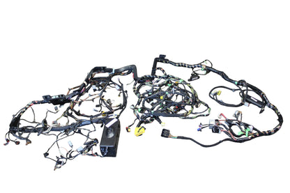 2016 Dodge Challenger R/T Scat Pack 6.4L Body Wiring Harness Fuse Box 68281178AC